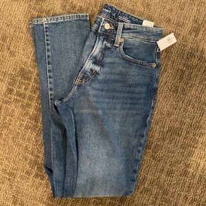 Old navy high rise jeans 4 Tall